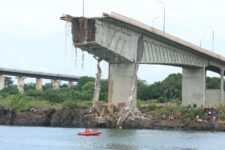 prefeitura-de-estreito,-no-ma,-decreta-situacao-de-emergencia,-apos-queda-da-ponte-sobre-o-rio-tocantins